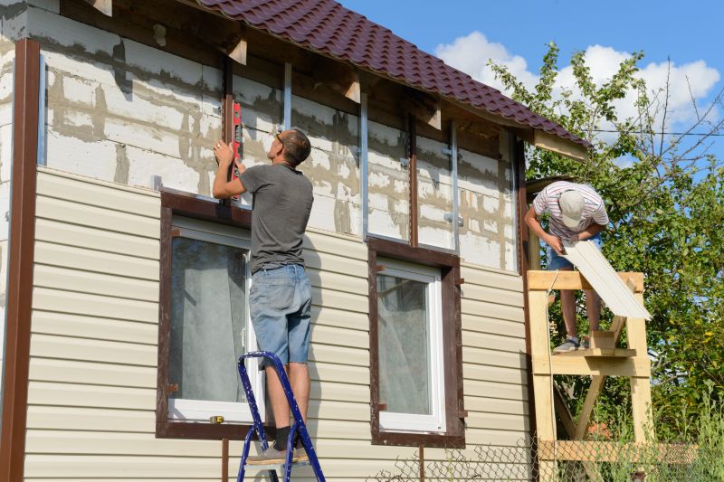 Vinyl Siding Repair Service Image 2